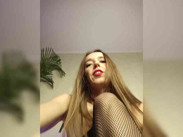StarKristy bongacams live cam model