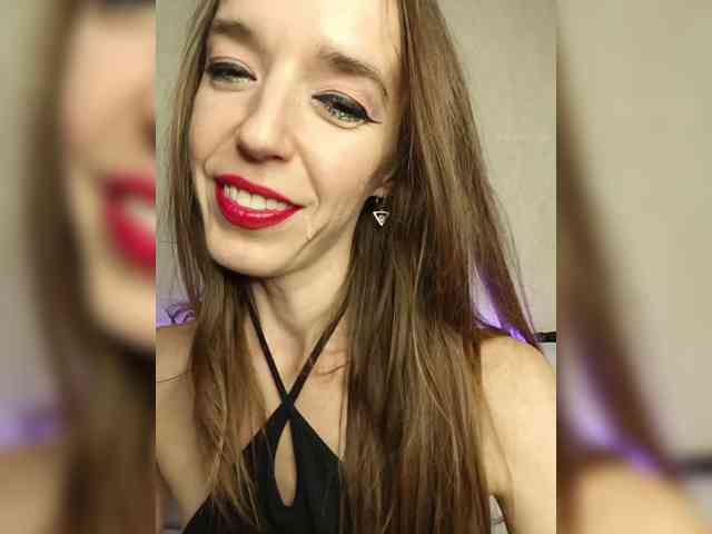 StarKristy bongacams live cam model