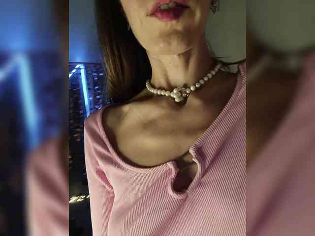 StarKristy bongacams live cam model