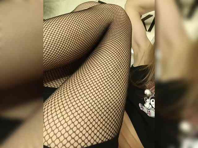 StarKristy bongacams live cam model