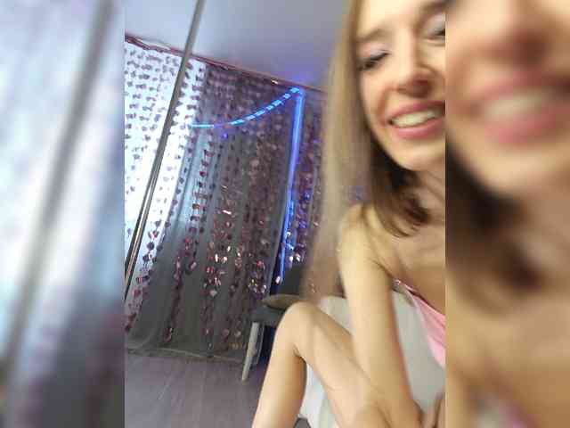 StarKristy bongacams live cam model