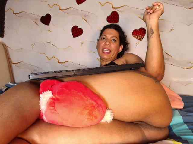 wilmauryssexy bongacams live cam model