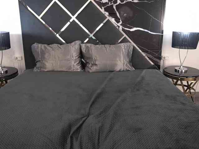 ArielGemme bongacams live cam model
