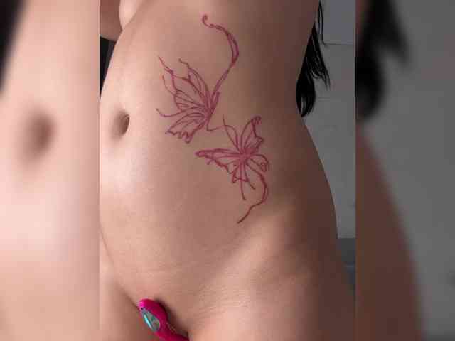 Adel9 bongacams live cam model