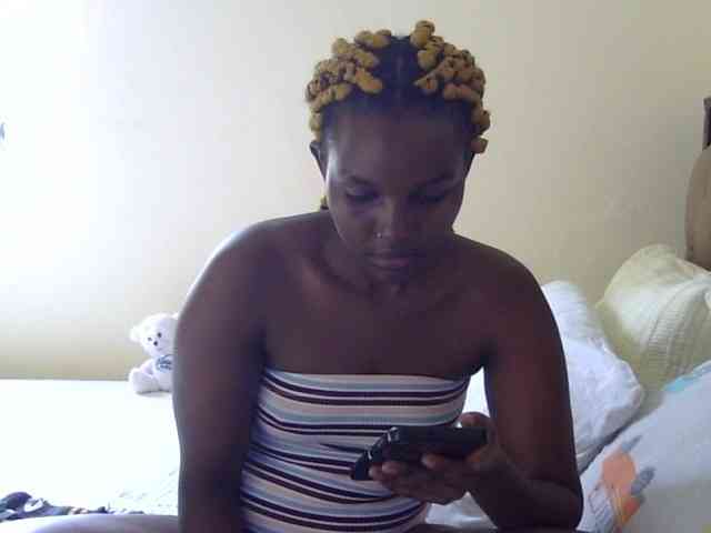 BabyAfrica bongacams live cam model