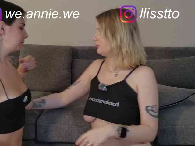 Sweety-couple bongacams live cam model
