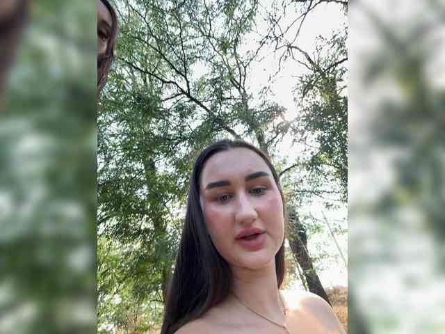Fortune---888 bongacams live cam model
