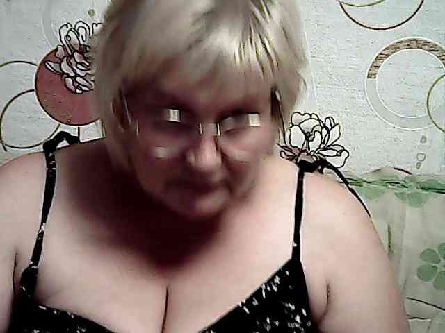 Katia2525 bongacams live cam model