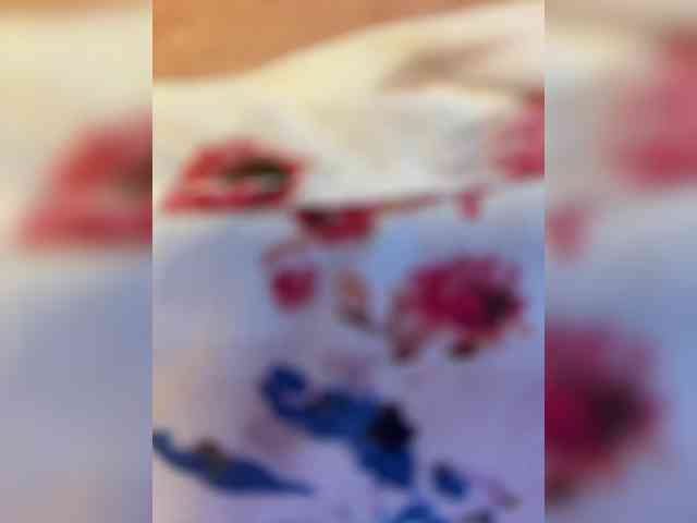 Milkkksheik-981 bongacams live cam model