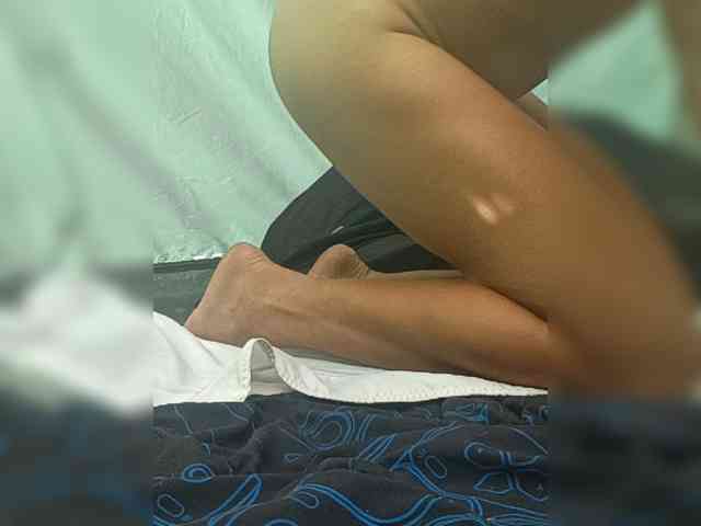 Dollyrose bongacams live cam model