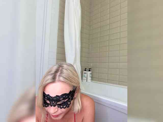 Alenkahot bongacams live cam model