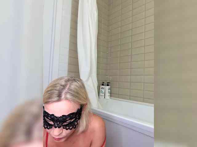 Alenkahot bongacams live cam model