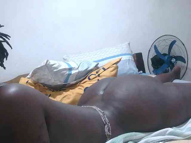 loreen bongacams live cam model