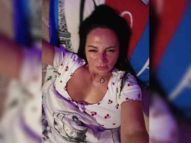 Lana1973 bongacams live cam model