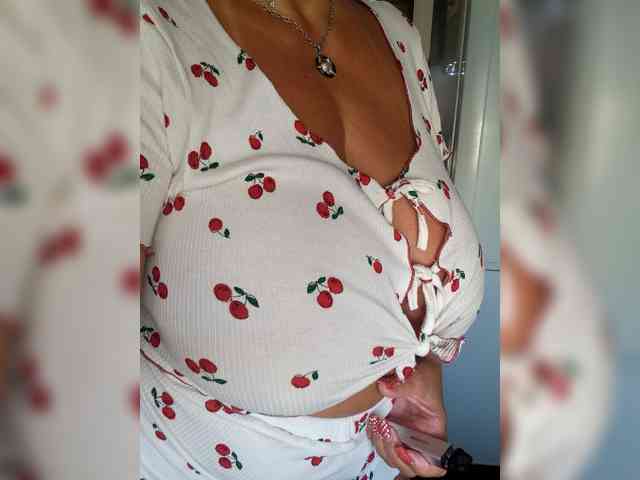 Lana1973 bongacams live cam model