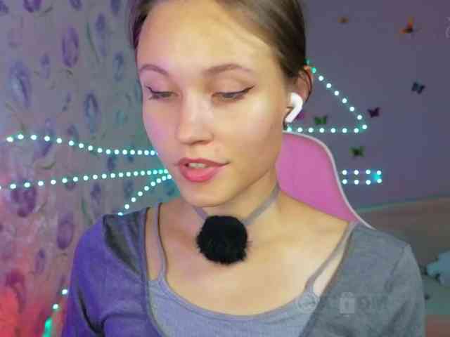 Armura bongacams live cam model