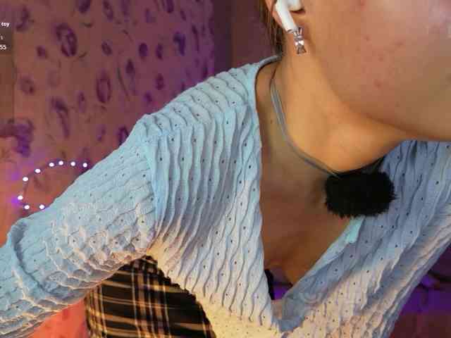 Armura bongacams live cam model