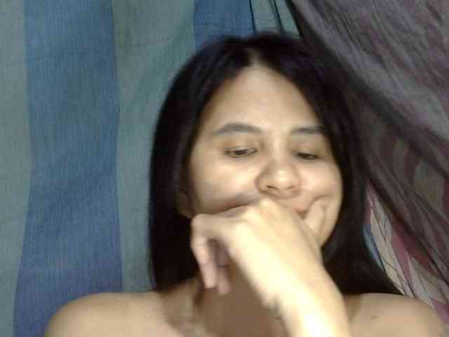 HOTTIEMEE bongacams live cam model