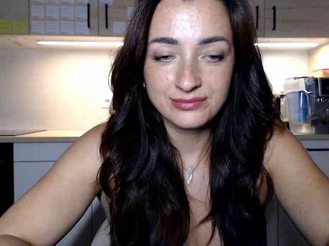 LorennePlay bongacams live cam model