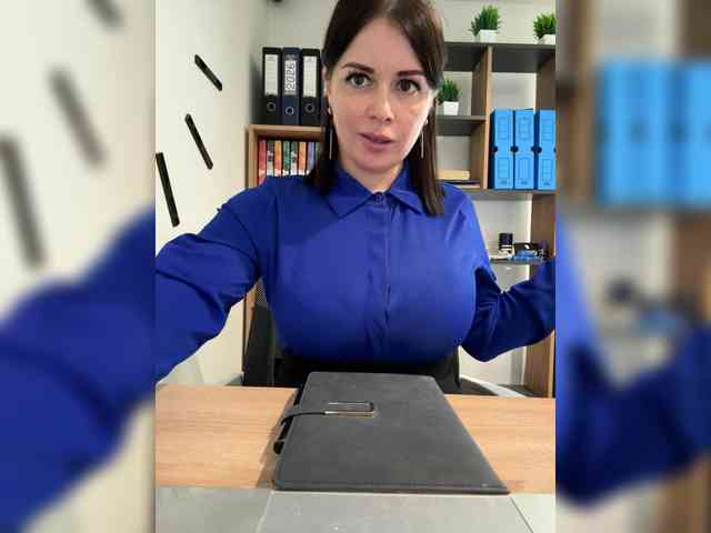 VeryBaby bongacams live cam model