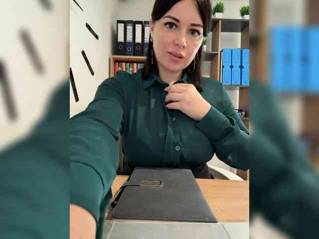 VeryBaby bongacams live cam model