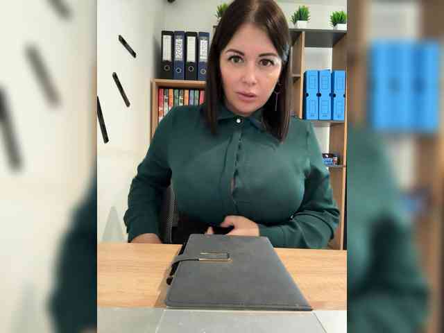VeryBaby bongacams live cam model