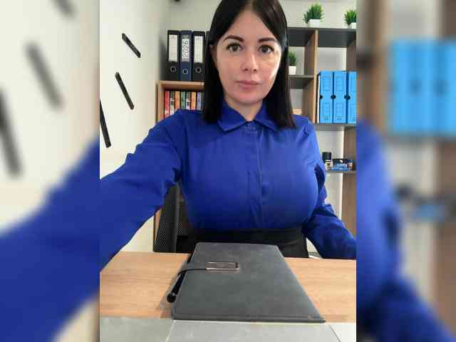 VeryBaby bongacams live cam model