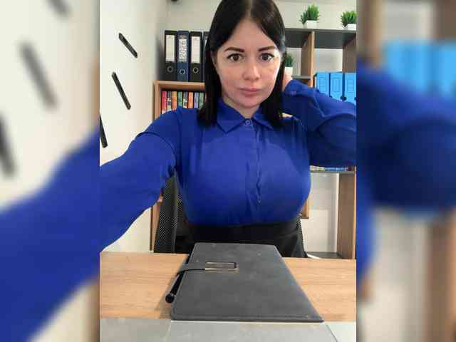 VeryBaby bongacams live cam model