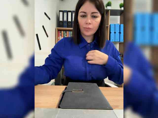 VeryBaby bongacams live cam model