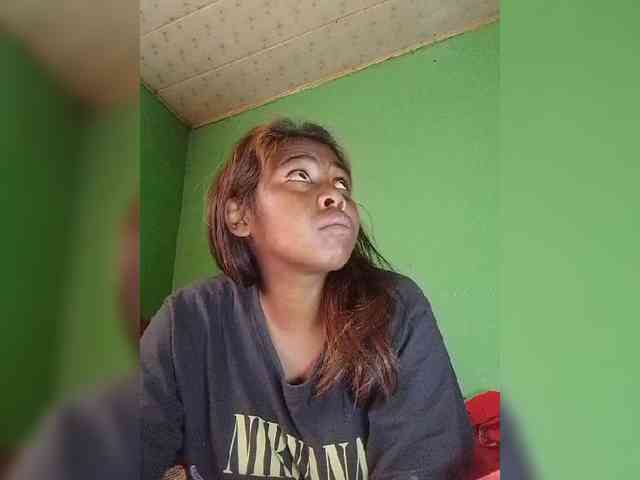 Rusaiana1 bongacams live cam model