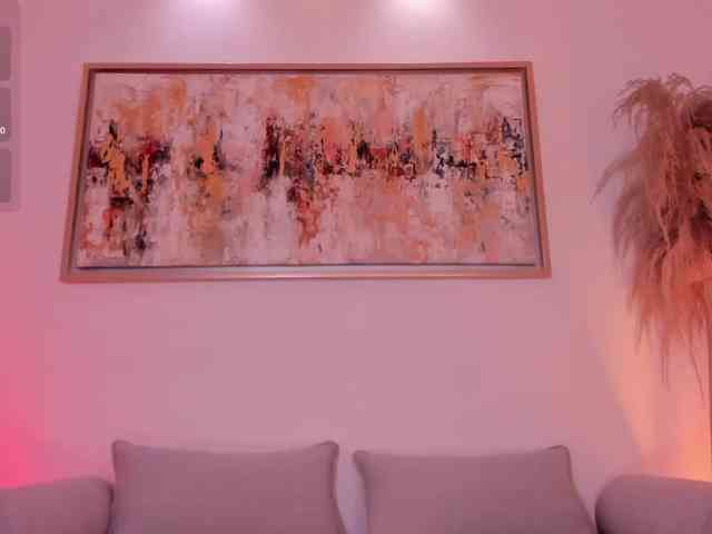 SophieHouston bongacams live cam model