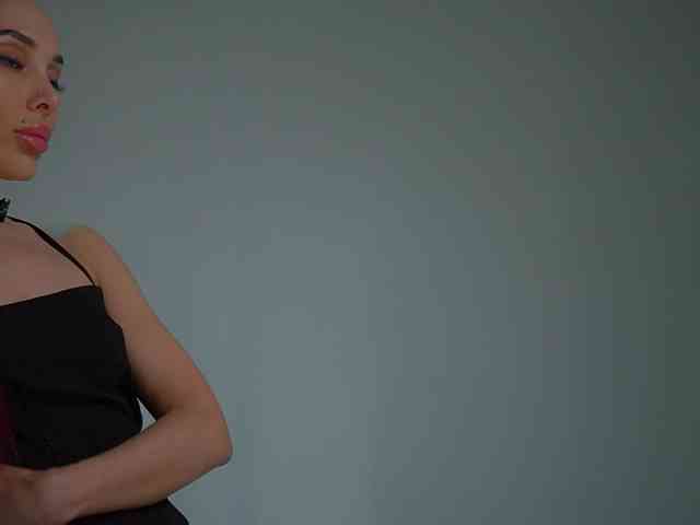 MilaMayy bongacams live cam model