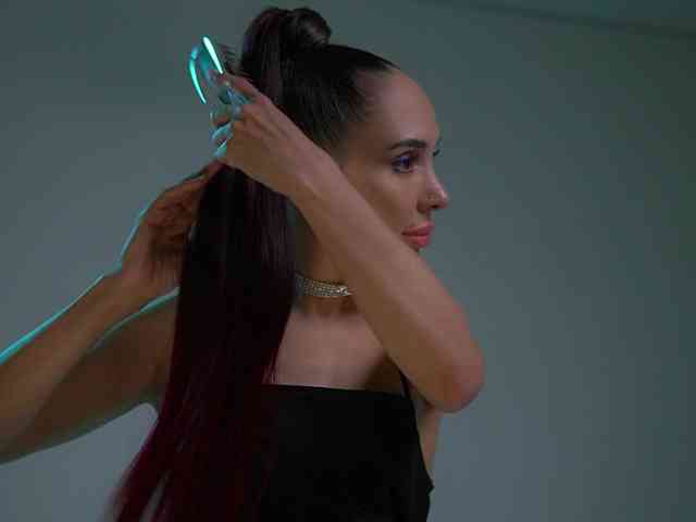 MilaMayy bongacams live cam model