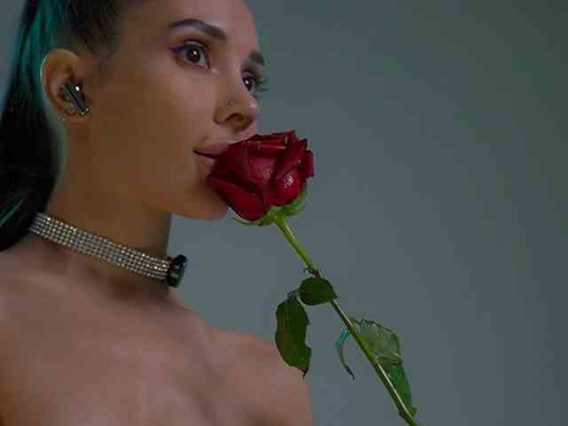 MilaMayy bongacams live cam model