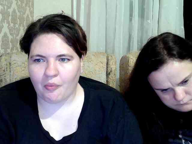 HollyXEva bongacams live cam model