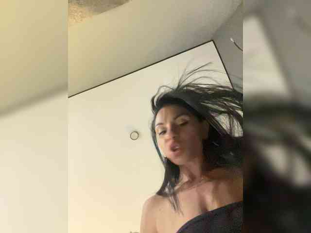 GgggLAAAAaaFFtt596rr bongacams live cam model