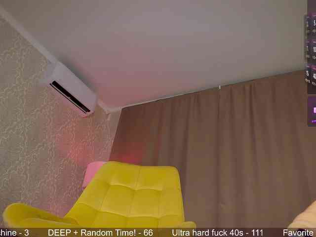 Juicy-Vikki bongacams live cam model