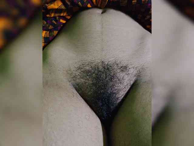 YourAadhya bongacams live cam model