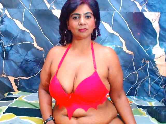 indianerotica69 bongacams live cam model