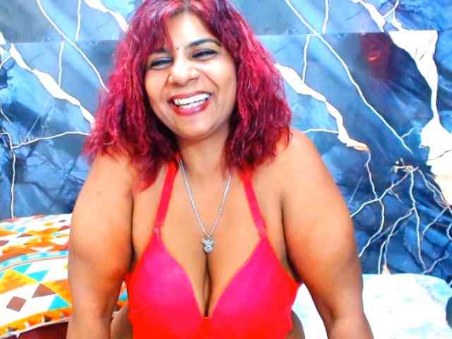 indianerotica69 bongacams live cam model