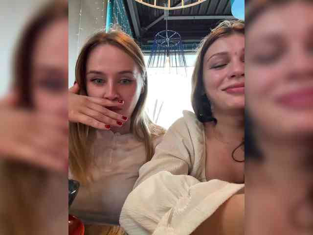 elegantbabe bongacams live cam model