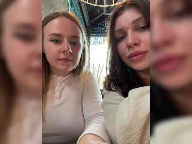 elegantbabe bongacams live cam model