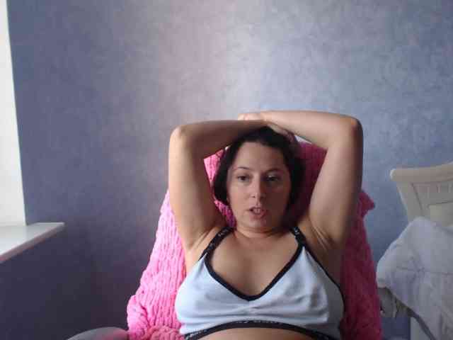 AmandaFresh24 bongacams live cam model