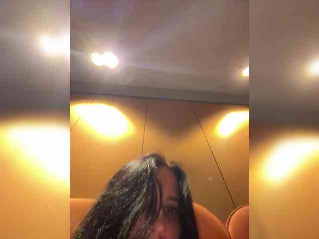 MarKaa0 bongacams live cam model