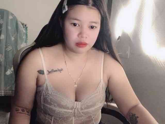 Love-x69x bongacams live cam model