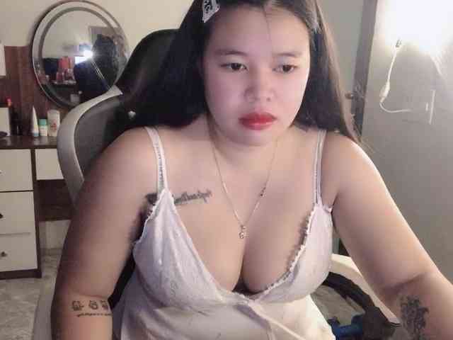 Love-x69x bongacams live cam model