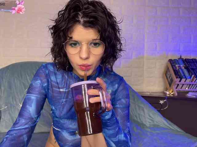 KatyaZaitseva bongacams live cam model