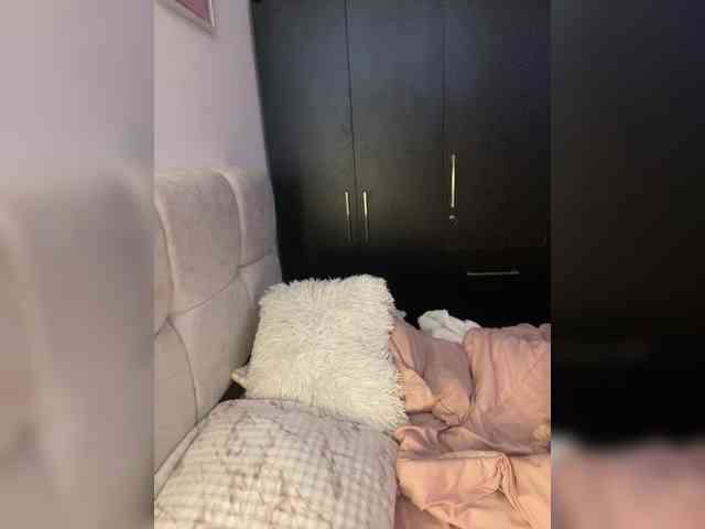 TaylorKnapp bongacams live cam model