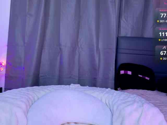 Leinbone bongacams live cam model