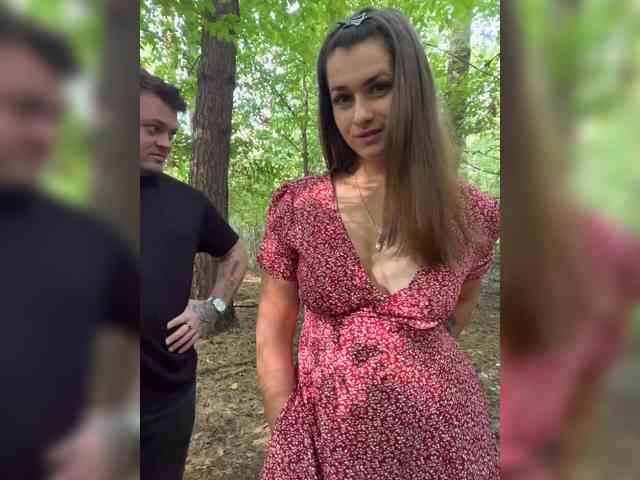 Cherry-viking98 bongacams live cam model